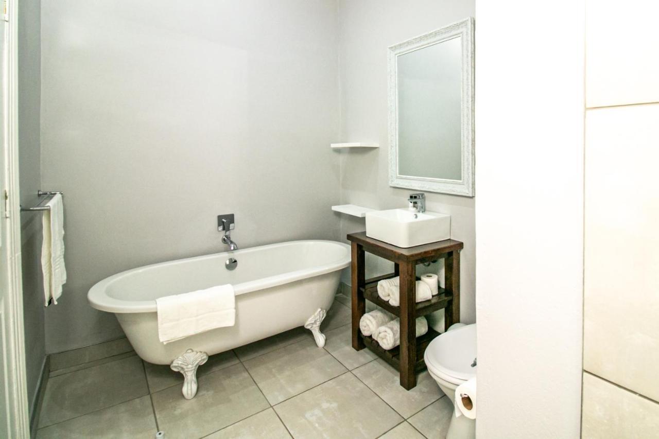 Graaff-Reinet Victorian Square Guesthouse מראה חיצוני תמונה