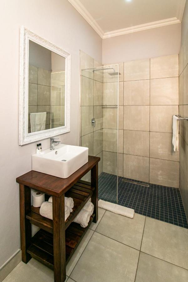 Graaff-Reinet Victorian Square Guesthouse מראה חיצוני תמונה